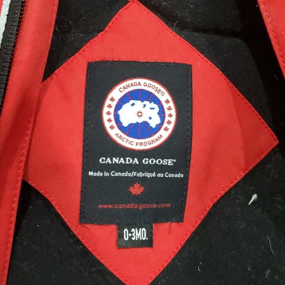CANADA GOOSE INFANT (SOLD) - Picture 5 of 12